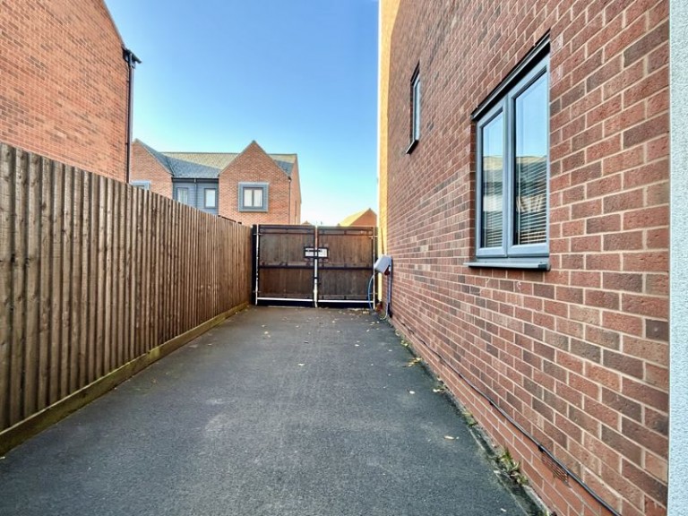 Cheshires Way, Lawley, Telford