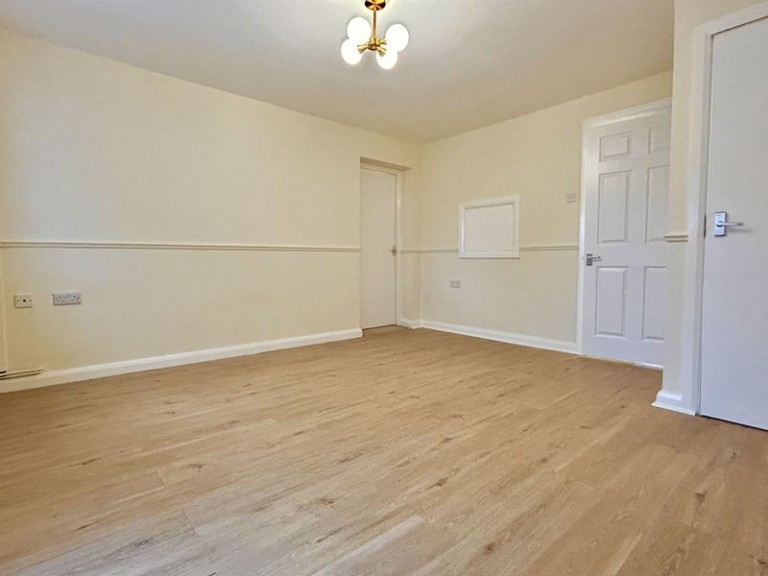 Meadow View Close, Newport