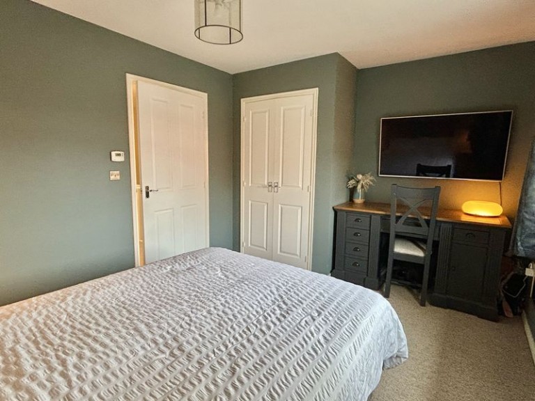 Palisade Close, Newport