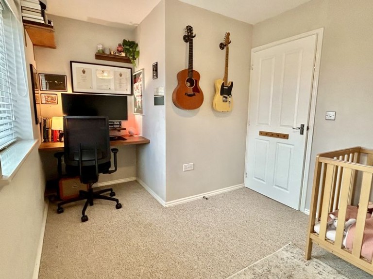 Palisade Close, Newport