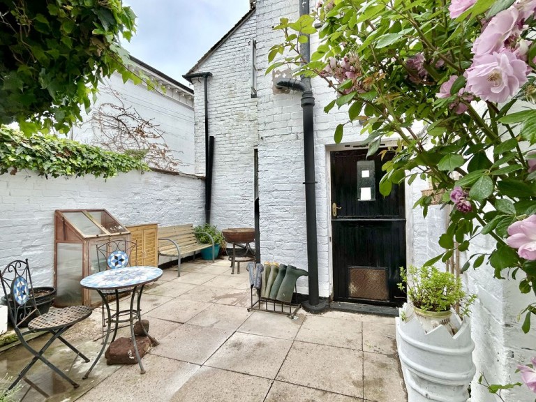 Chetwynd End, Newport