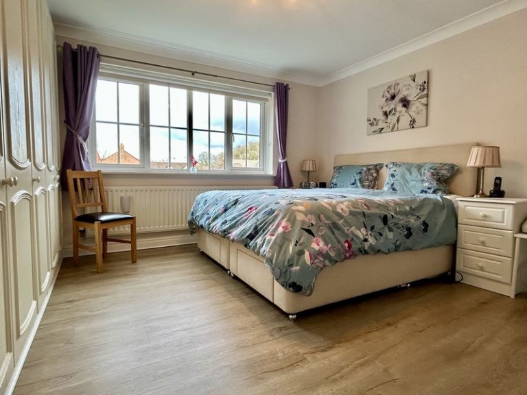 Dorchester Drive, Muxton, Telford