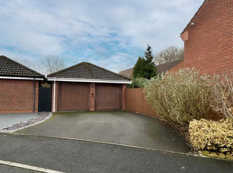 Dorchester Drive, Muxton, Telford