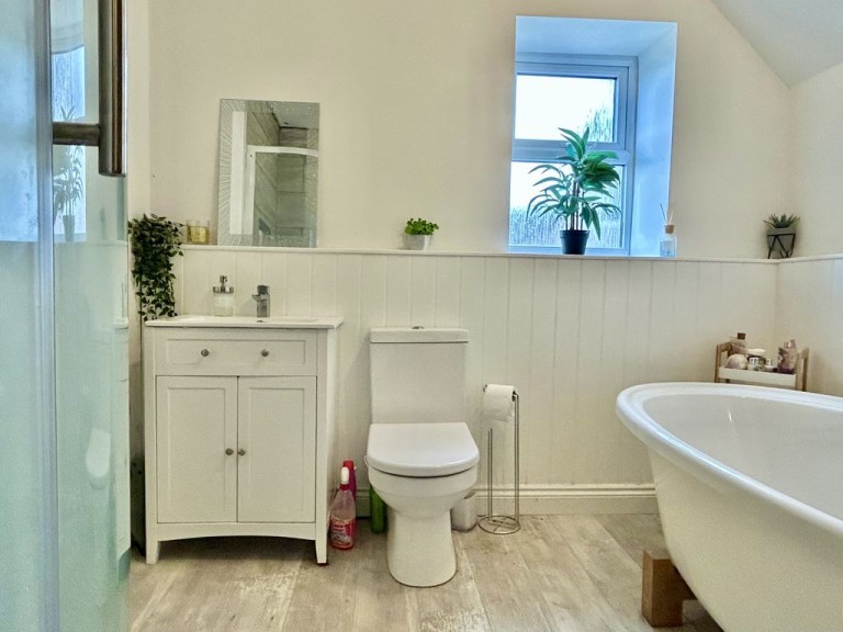 Hollywell Cottages, Ercall Heath, Newport