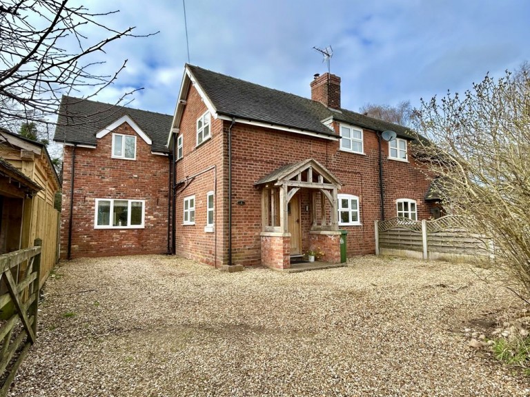 Hollywell Cottages, Ercall Heath, Newport
