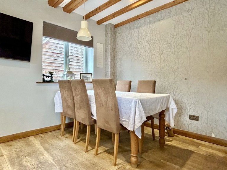 Hollywell Cottages, Ercall Heath, Newport