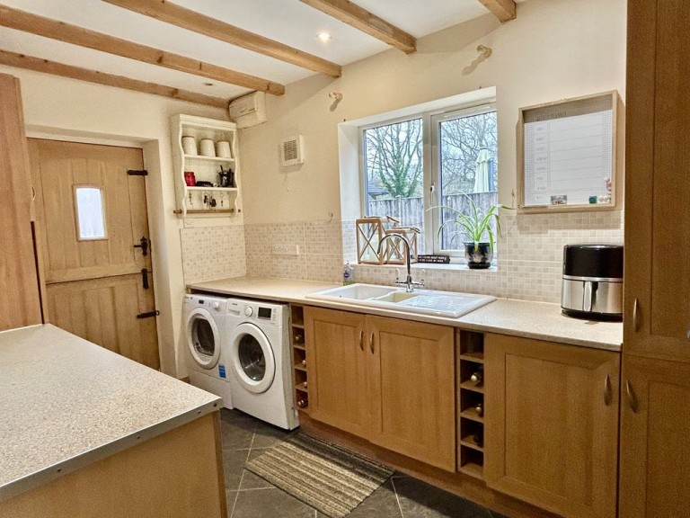 Hollywell Cottages, Ercall Heath, Newport