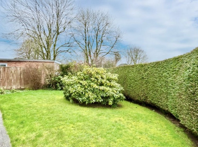 Masons Place, Newport