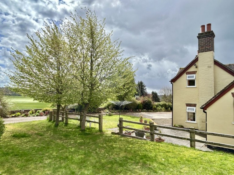 Old Farm Lane, Lilleshall, Newport