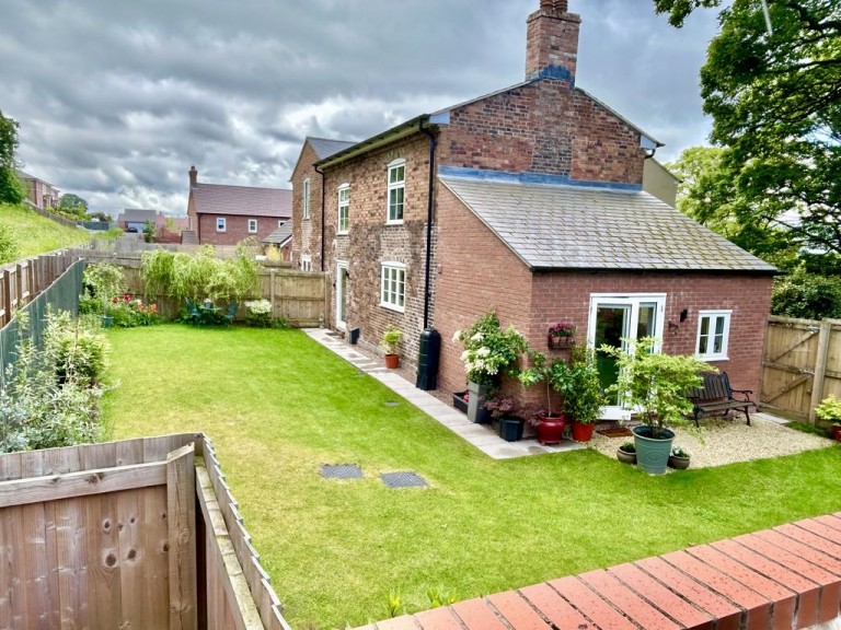 Woodhouse Lane, Priorslee, Telford