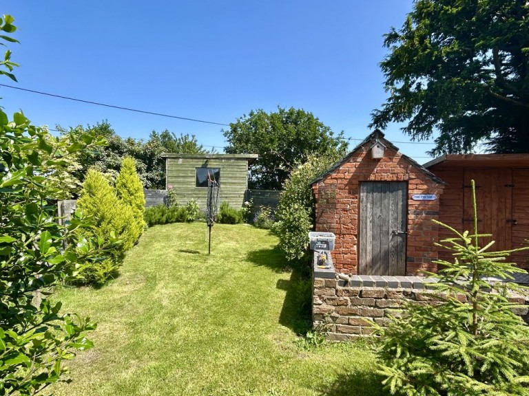 Cherrington, Newport