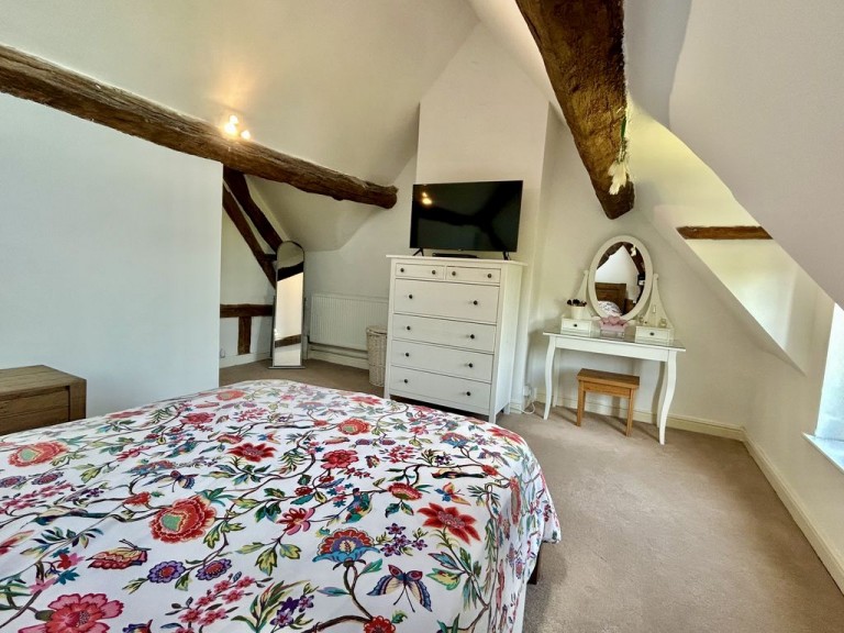 Cherrington, Newport