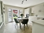 Moss Drive, Newport