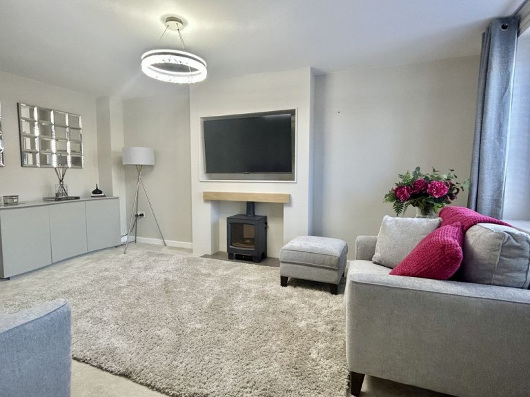 Moss Drive, Newport