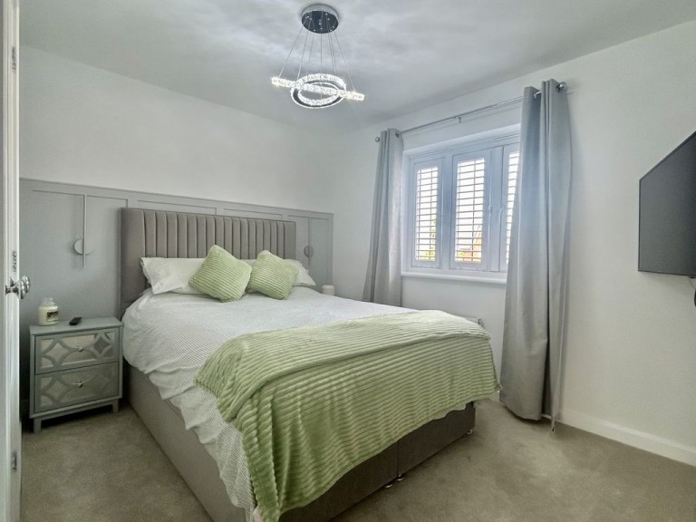 Moss Drive, Newport
