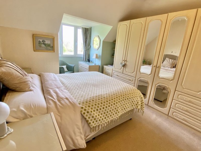 Chetwynd Aston, Newport