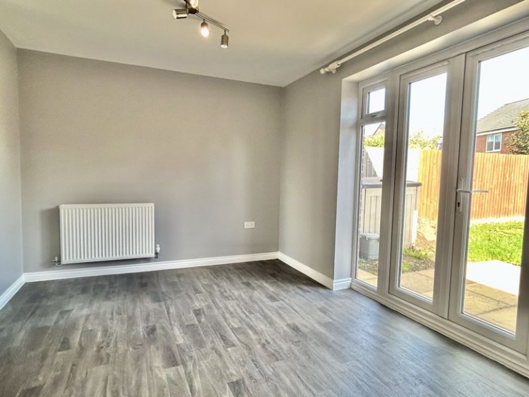 Palisade Close, Newport