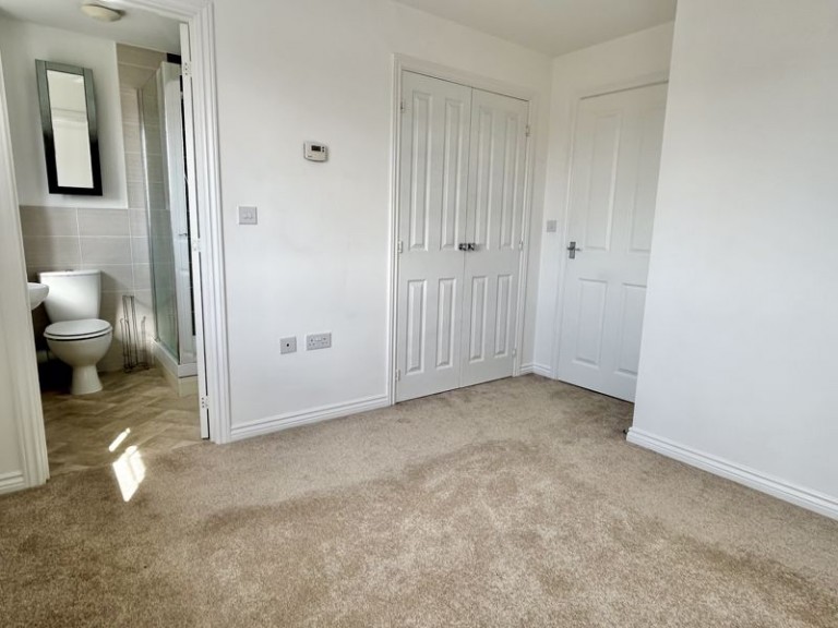 Palisade Close, Newport