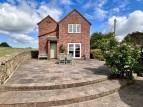 Moreton Bank Cottages, Moreton, Newport