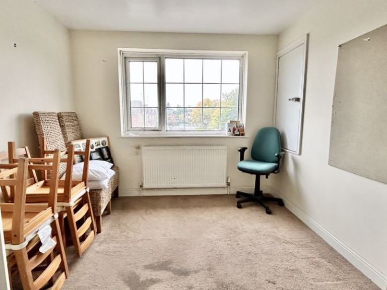 Vineyard Road, Newport