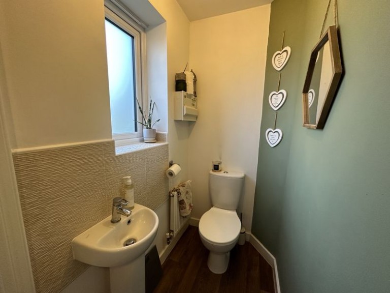 Bridle Walk, Donnington, Telford