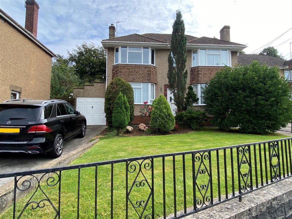 Parkway, Midsomer Norton, Radstock