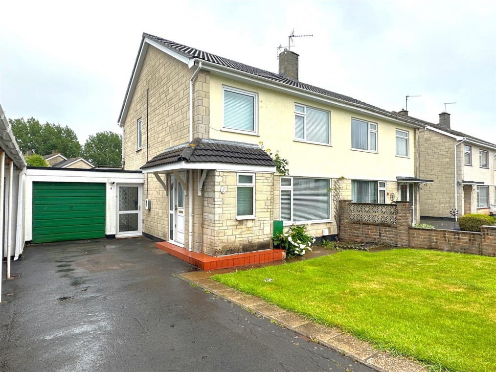 Riverside Close, Midsomer Norton, Radstock