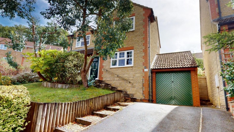 Ivy Walk, Midsomer Norton, Radstock