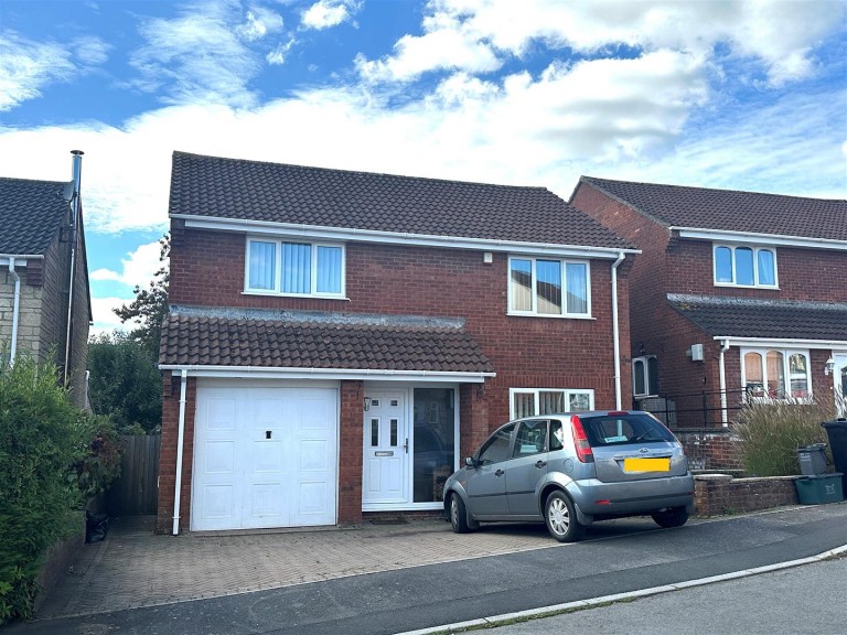 Beaufort Avenue, Midsomer Norton, Radstock