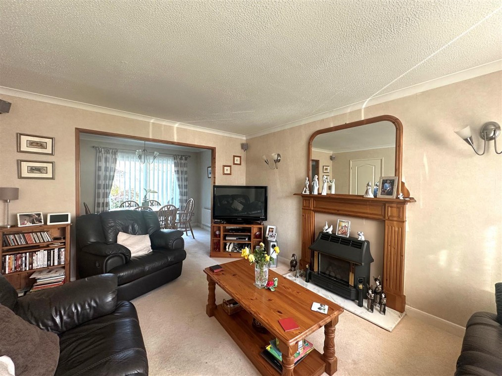 Beaufort Avenue, Midsomer Norton, Radstock