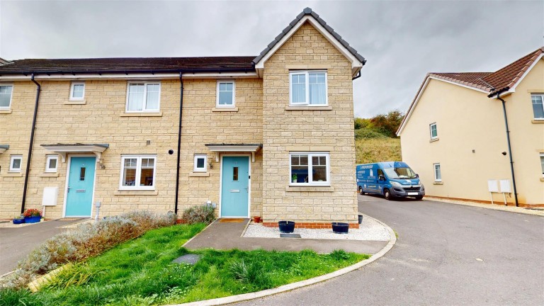 Foxhills Close, Radstock
