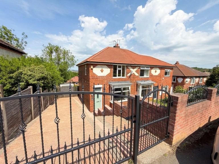 Gibbing Greaves Road, Brecks, S65