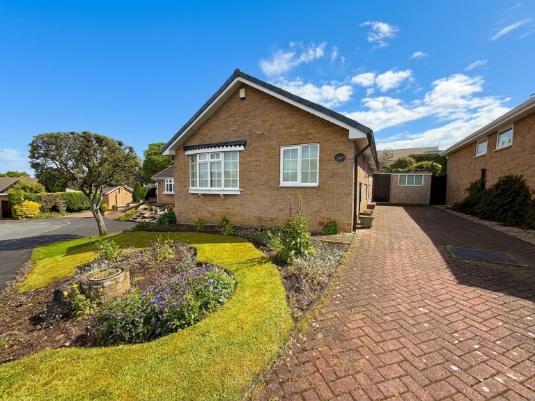 Coral Way, Aughton, S26