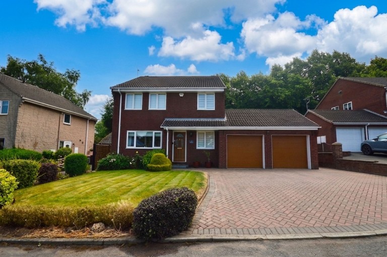 College Park Close, Rotherham, S60
