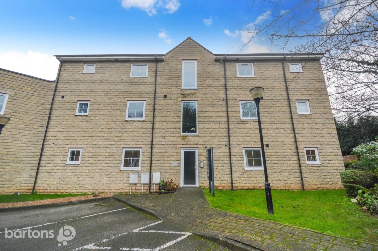 Moorgate Road, Hartshaw, S60