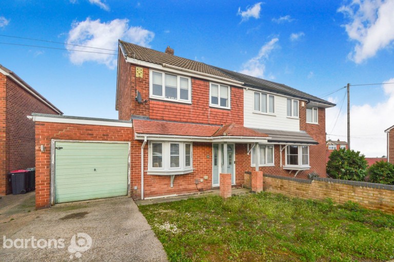 Manor House Road, Rotherham, S61