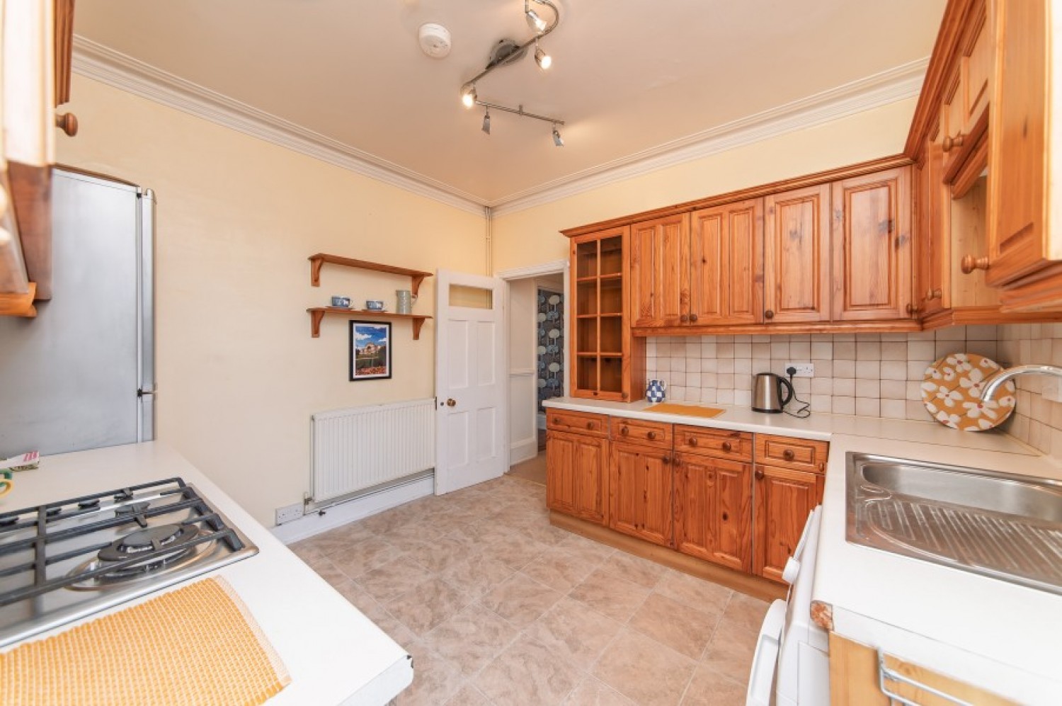 GRANVILLE ROAD, NORTH FINCHLEY, N12