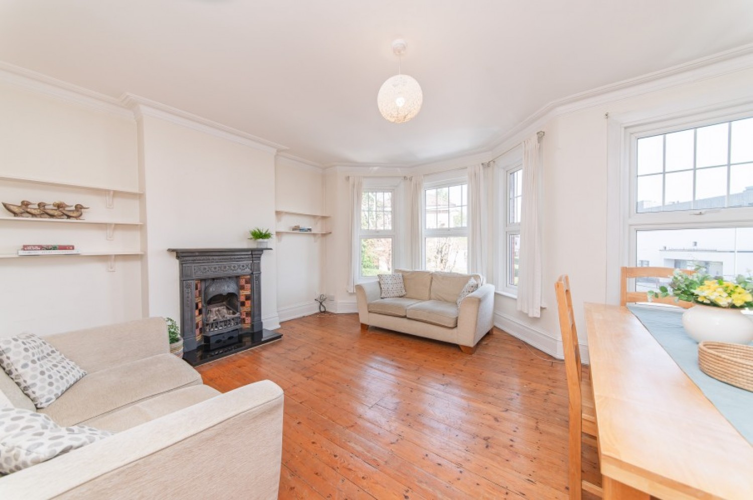 GRANVILLE ROAD, NORTH FINCHLEY, N12