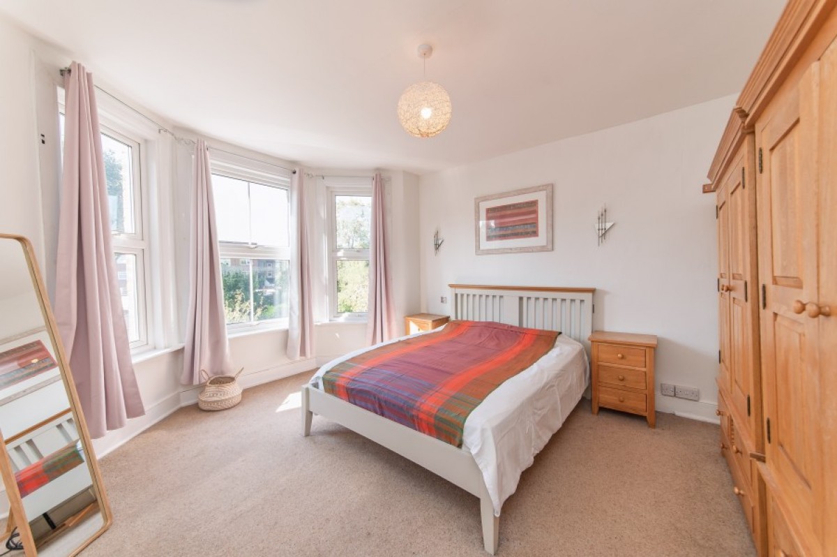 GRANVILLE ROAD, NORTH FINCHLEY, N12