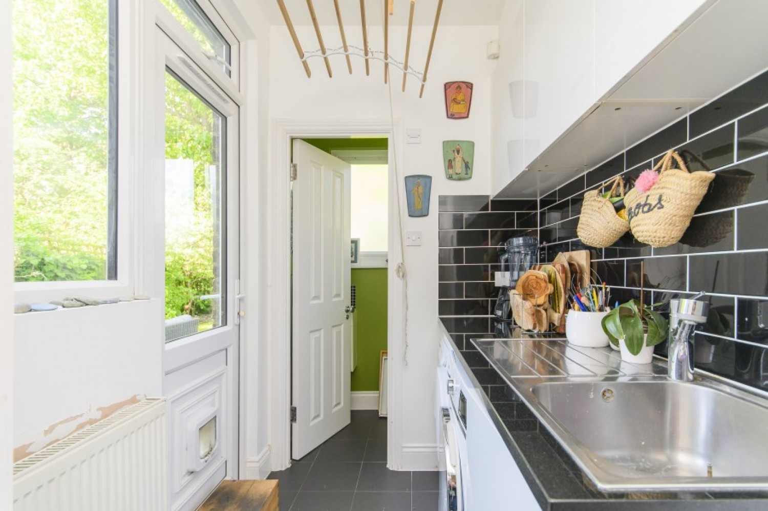 CHISLEHURST AVENUE, N FINCHLEY, N12