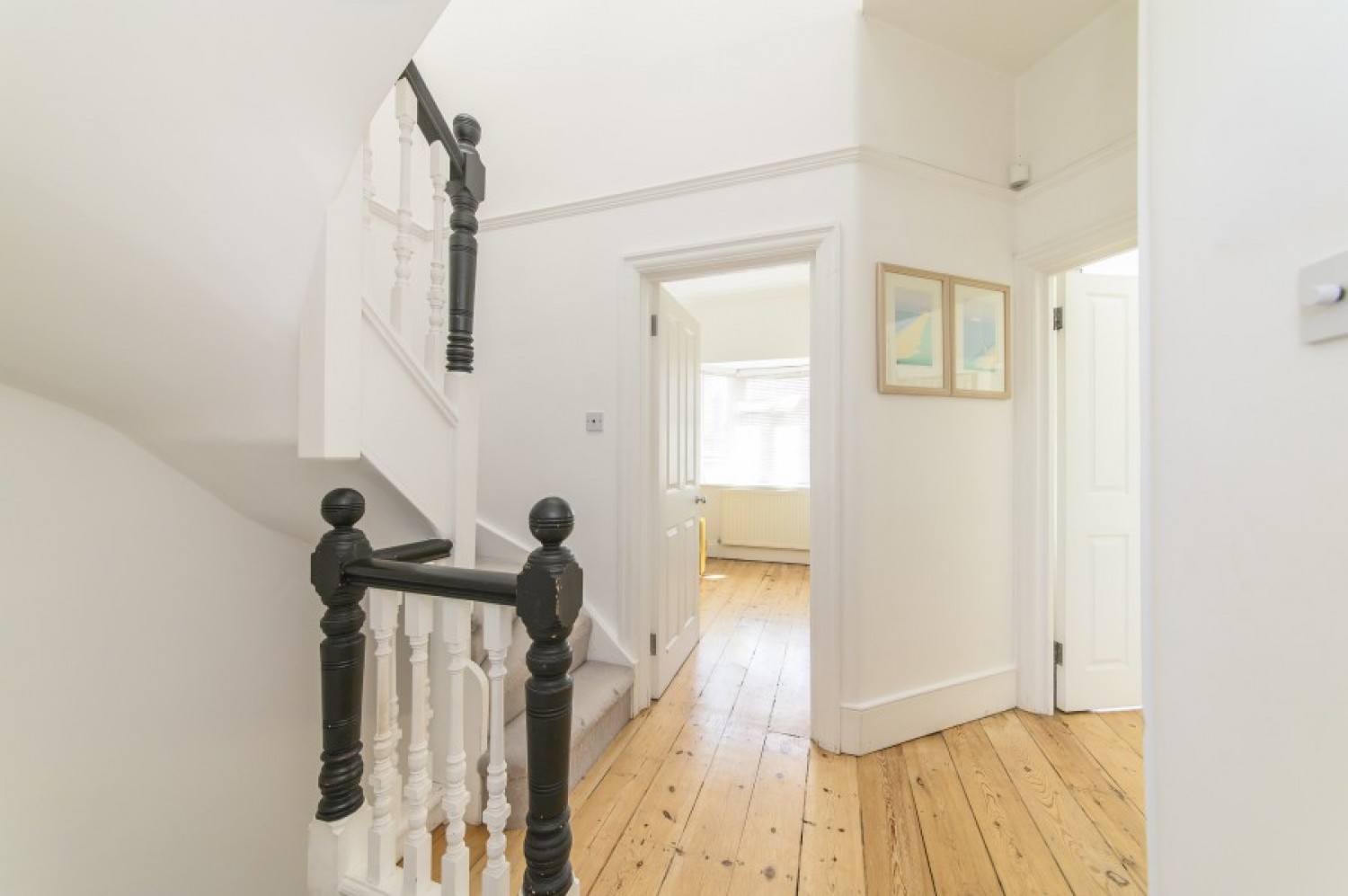 CHISLEHURST AVENUE, N FINCHLEY, N12