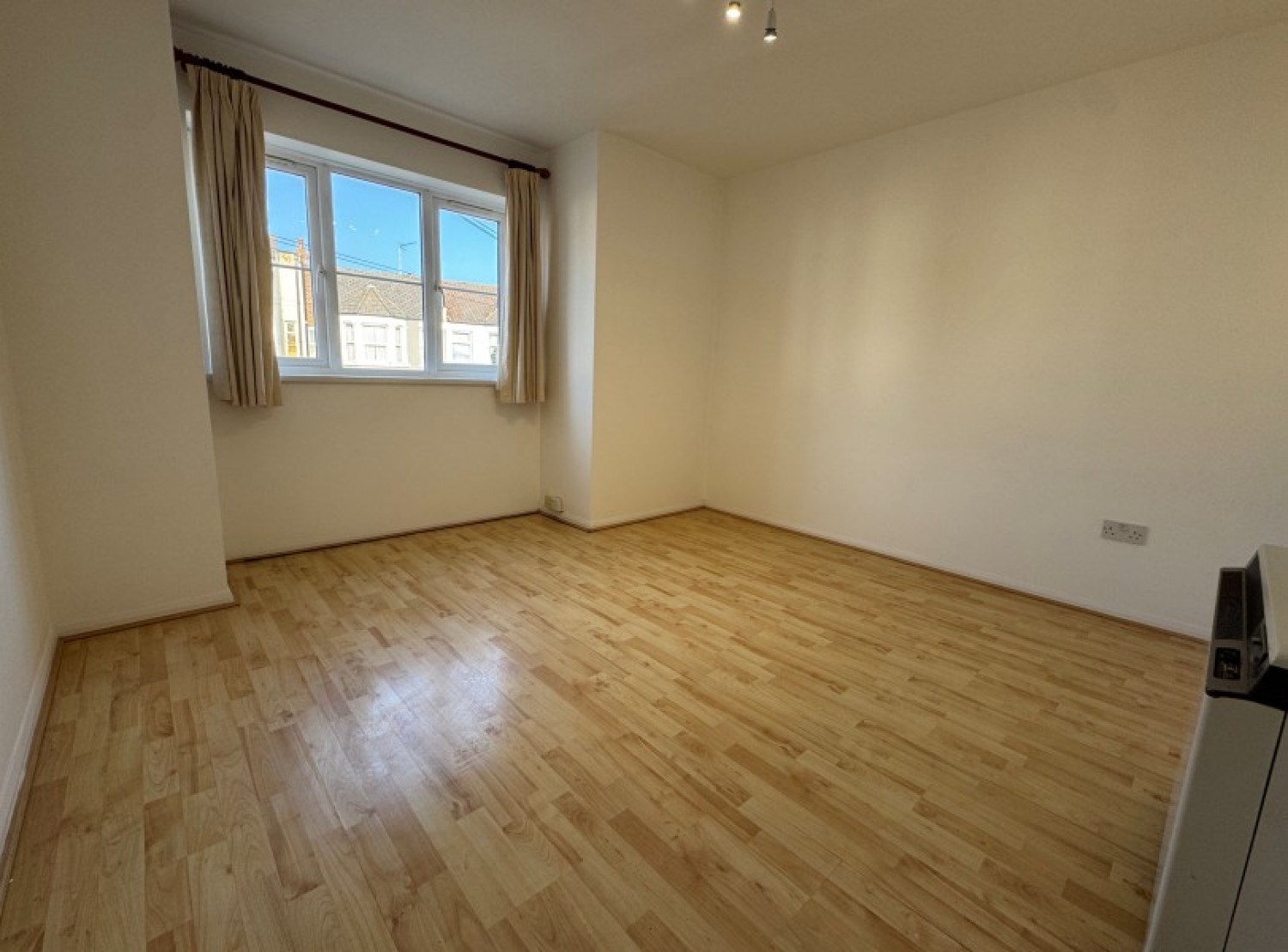 LONG LANE, FINCHLEY, N3