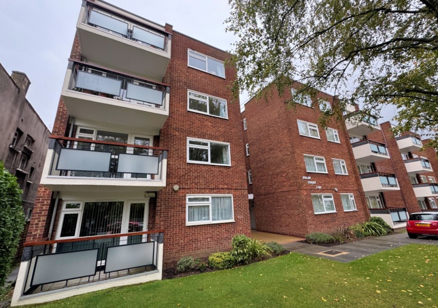 ETCHINGHAM PARK ROAD, FINCHLEY, N3