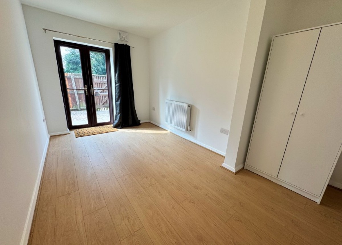 LONG LANE, FINCHLEY, N3
