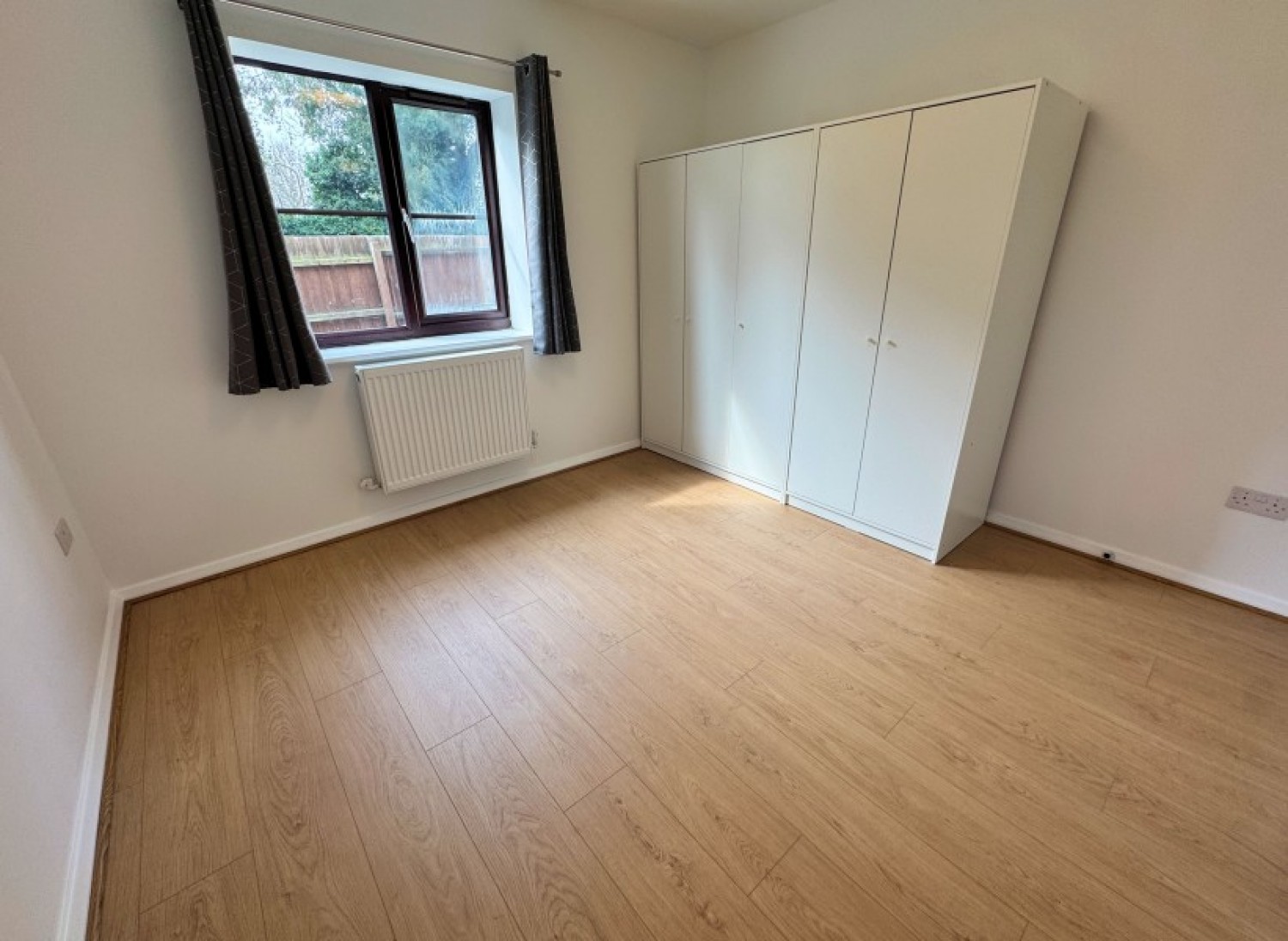 LONG LANE, FINCHLEY, N3