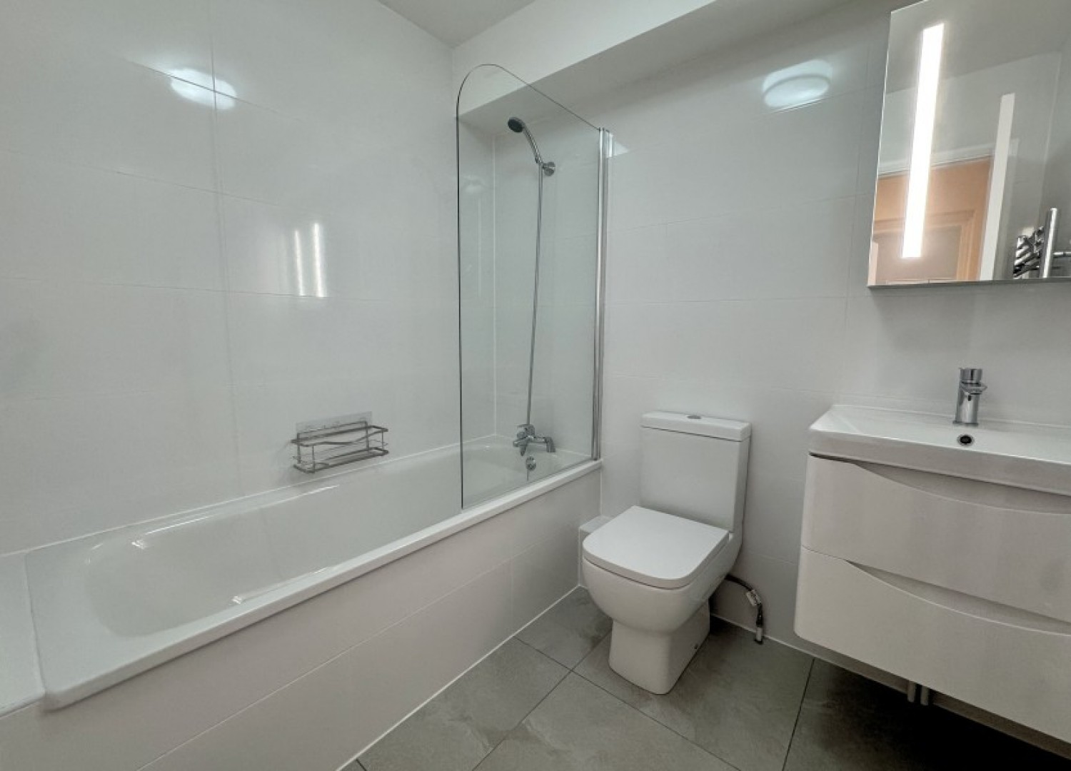 LONG LANE, FINCHLEY, N3
