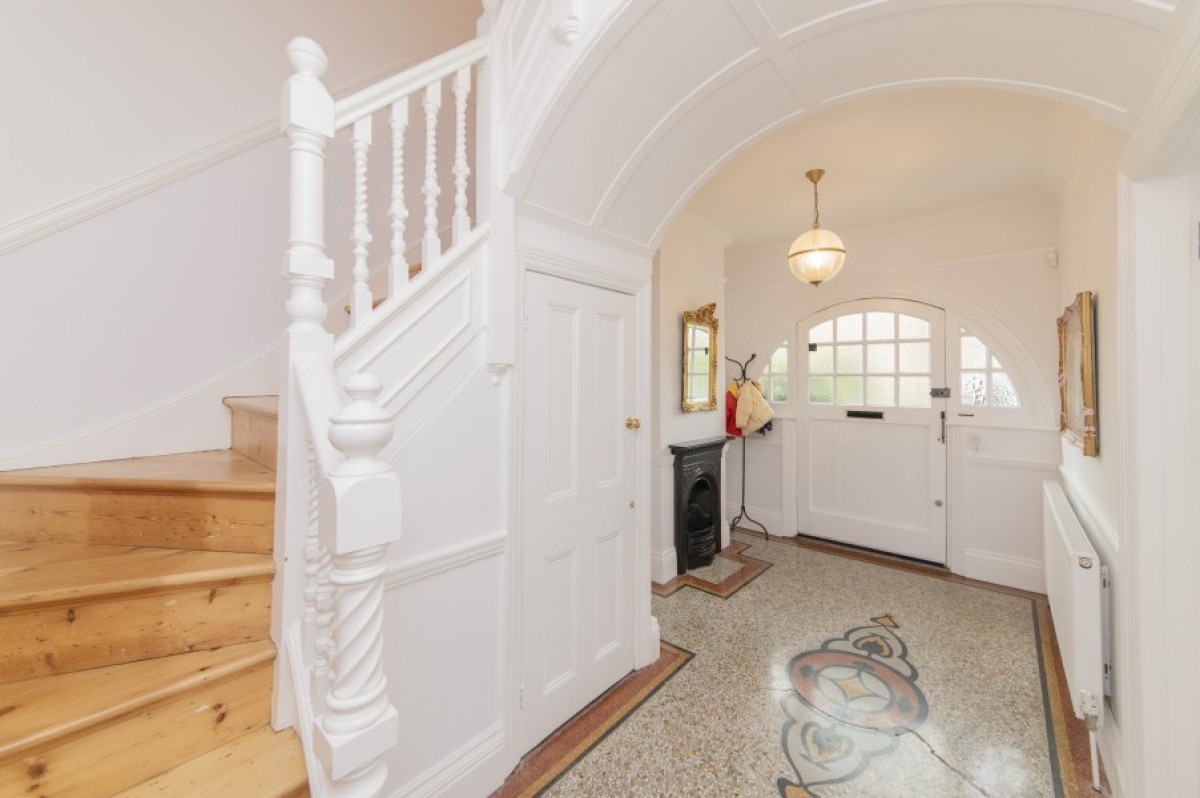 ETCHINGHAM PARK ROAD, FINCHLEY, N3