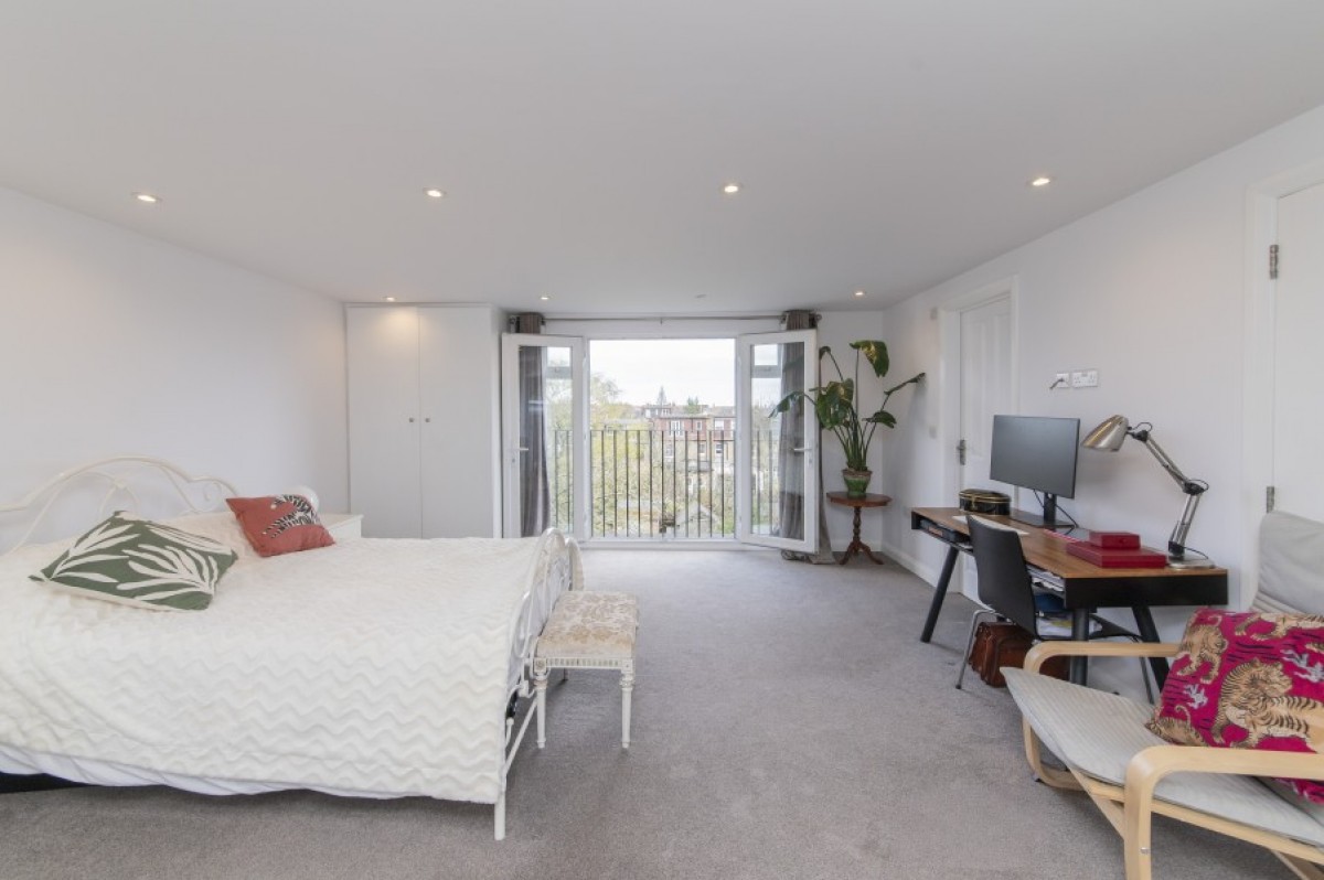 ETCHINGHAM PARK ROAD, FINCHLEY, N3