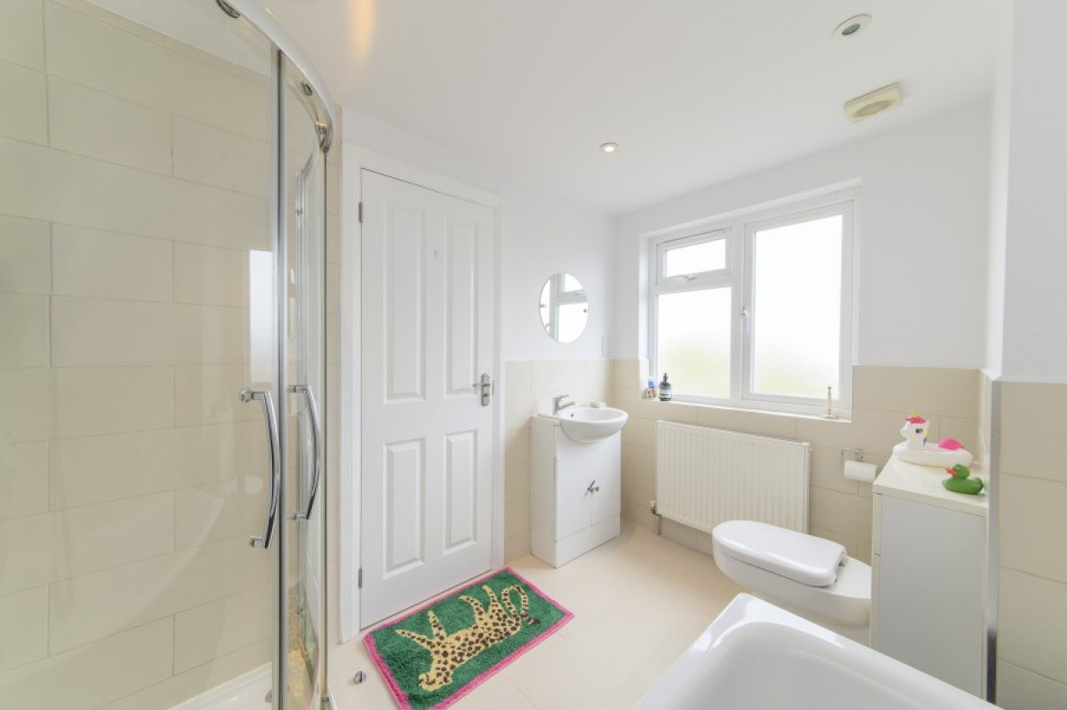 ETCHINGHAM PARK ROAD, FINCHLEY, N3