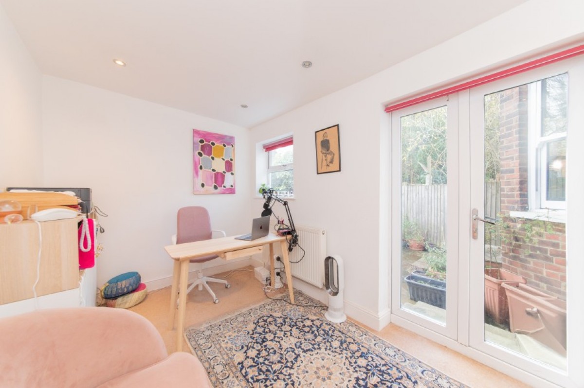DUKES AVENUE, FINCHLEY, N3